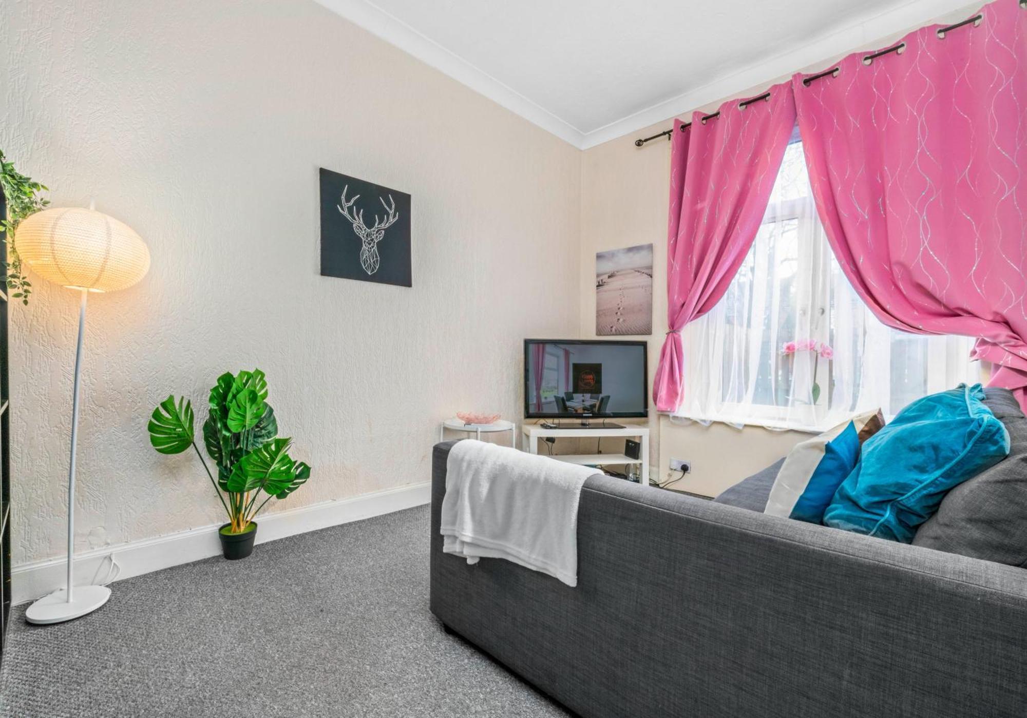 Elmbank Apartment By Klass Living Bellshill Exteriér fotografie